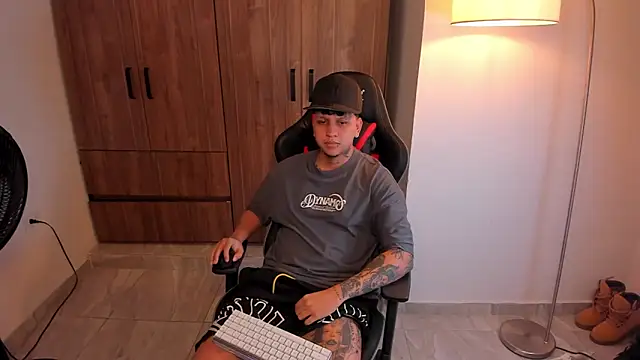 Jake simons online show from February 4, 2026, 11:16 am