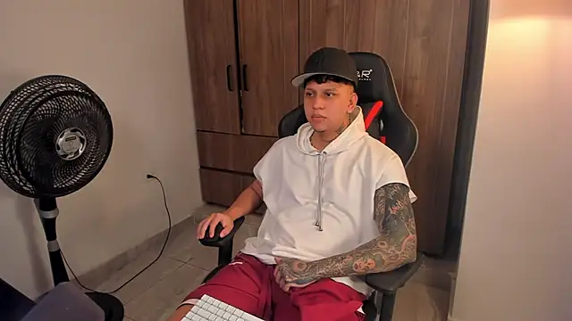 Jake simons online show from April 26, 2026, 10:02 am