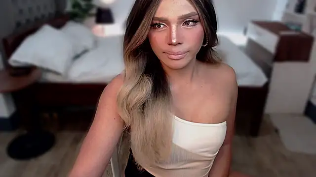 liaa lurrecams online show from November 8, 2025, 10:26 am