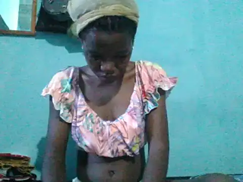 Snapshot of sweetchic_ chatting on March 5, 2025, 4:34 am sweetchic online show from March 5, 2025, 4:34 am