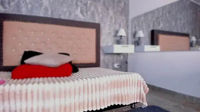 Snapshot of Lia_sarahi chatting on September 12, 2025, 11:32 am Lia sarahi online show from September 12, 2025, 11:32 am