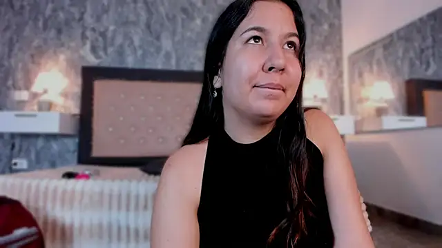 Snapshot of Lia_sarahi chatting on October 19, 2025, 11:33 am Lia sarahi online show from October 19, 2025, 11:33 am