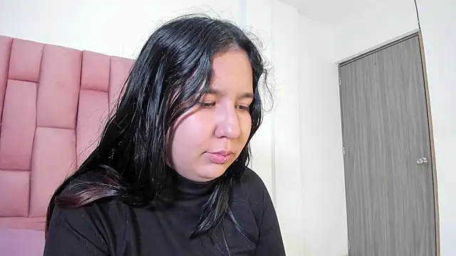 Snapshot of Lia_sarahi chatting on December 3, 2025, 11:41 am Lia sarahi online show from December 3, 2025, 11:41 am