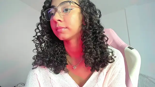 Snapshot of khaliope chatting on March 1, 2026, 10:23 pm khaliope online show from March 1, 2026, 10:23 pm