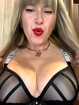 Kittenforyou online show from November 8, 2025, 1:00 pm