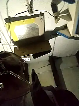 Wero4200 online show from November 6, 2025, 7:42 am