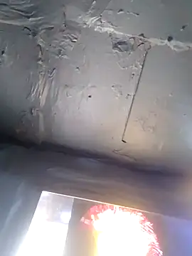 Wero4200 online show from April 15, 2026, 8:53 pm