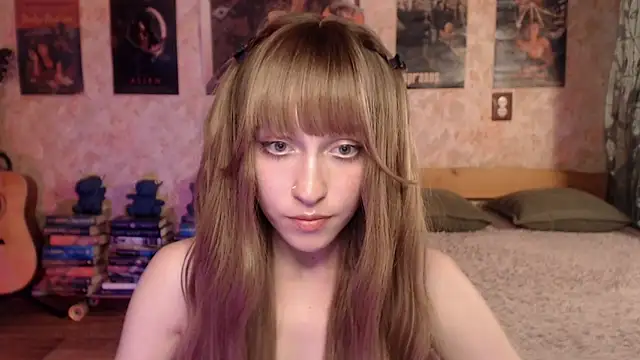 Friendly Ellie online show from June 8, 2026, 12:16 pm