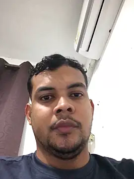 ElsecretodeBruno online show from September 9, 2025, 1:49 am