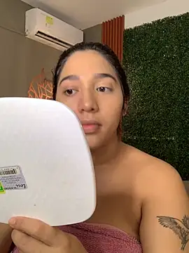 Snapshot of Amandanauty chatting on December 12, 2024, 9:04 pm Amandanauty online show from December 12, 2024, 9:04 pm