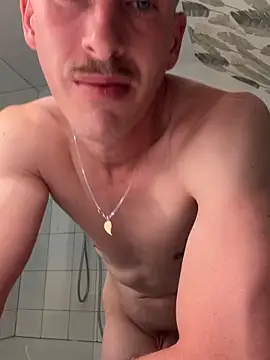 creampieboytim online show from June 1, 2026, 8:21 pm