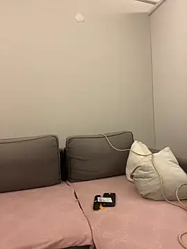 Emre-34 online show from March 25, 2026, 6:14 pm