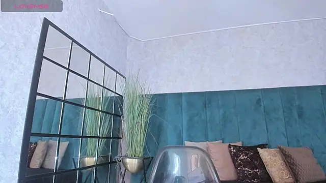 Snapshot of cintiagreyx chatting on February 9, 2026, 11:36 am cintiagreyx online show from February 9, 2026, 11:36 am