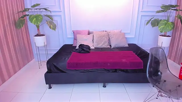 Snapshot of cintiagreyx chatting on March 4, 2026, 11:27 am cintiagreyx online show from March 4, 2026, 11:27 am