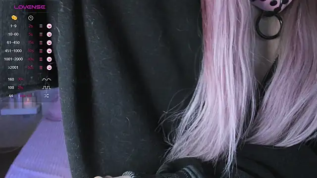 Snapshot of Misty_Shadow chatting on December 4, 2024, 12:30 am Misty Shadow online show from December 4, 2024, 12:30 am