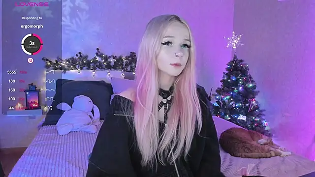 Misty Shadow online show from December 24, 2024, 11:33 pm