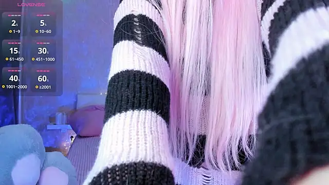 Snapshot of Misty_Shadow chatting on November 18, 2025, 10:14 pm Misty Shadow online show from November 18, 2025, 10:14 pm