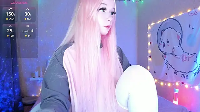 Snapshot of Misty_Shadow chatting on December 2, 2025, 11:23 pm Misty Shadow online show from December 2, 2025, 11:23 pm