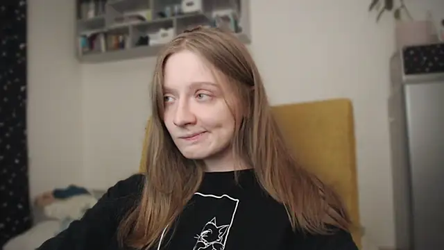 mollytuck online show from January 3, 2025, 3:33 pm