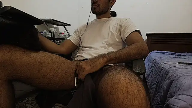 Snapshot of x-sebastian chatting on June 26, 2026, 1:10 am x-sebastian online show from June 26, 2026, 1:10 am