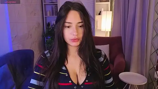 MilanaSugar online show from November 20, 2025, 2:17 pm