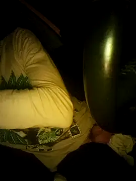 Snapshot of utoopia777 chatting on October 3, 2025, 9:01 pm utoopia777 online show from October 3, 2025, 9:01 pm