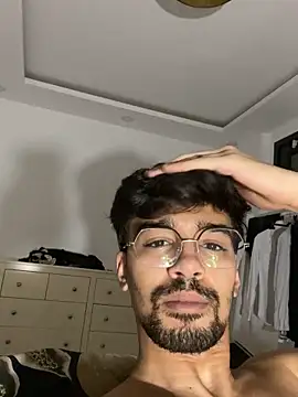 Hermanooooooo online show from January 6, 2026, 6:55 pm