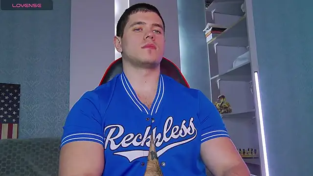 Snapshot of Arilas_ chatting on March 2, 2025, 10:24 am Arilas online show from March 2, 2025, 10:24 am