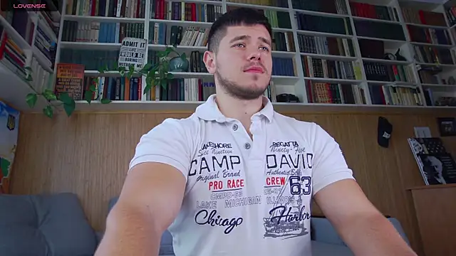 Snapshot of Arilas_ chatting on September 20, 2025, 6:14 am Arilas online show from September 20, 2025, 6:14 am