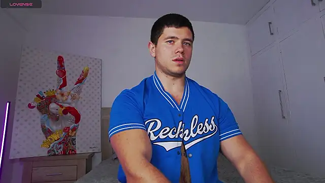 Arilas  online show from February 17, 2026, 8:33 am