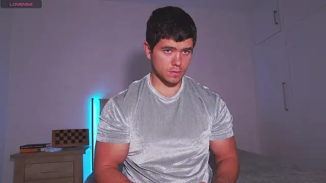 Arilas  online show from March 8, 2026, 8:18 am