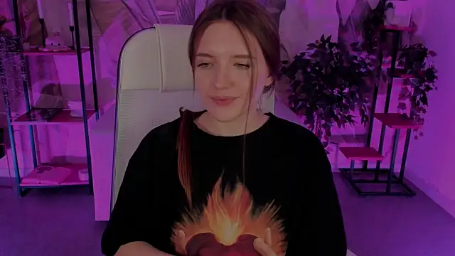 JennyDens online show from March 10, 2025, 5:43 am