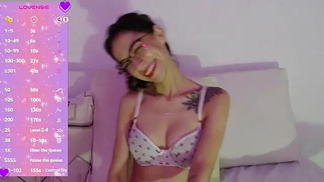 Snapshot of sara__addams chatting on December 18, 2024, 8:25 pm sara addams online show from December 18, 2024, 8:25 pm