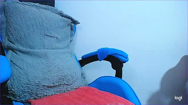 klylls squirt  online show from February 3, 2025, 11:58 pm