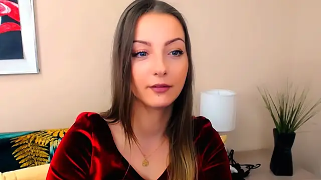 NatalieSexy online show from April 28, 2026, 6:18 am