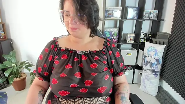 aika-dreams online show from January 10, 2025, 3:27 pm