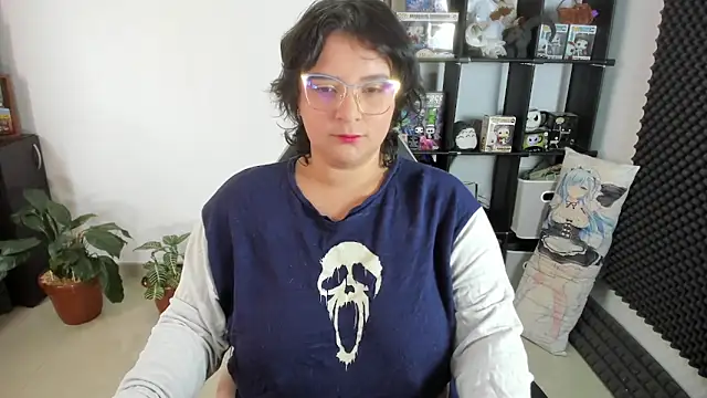 aika-dreams online show from January 28, 2025, 12:43 pm