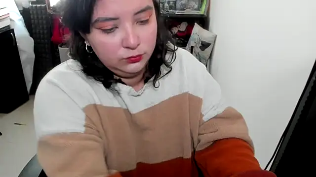 aika-dreams online show from October 21, 2025, 12:50 pm