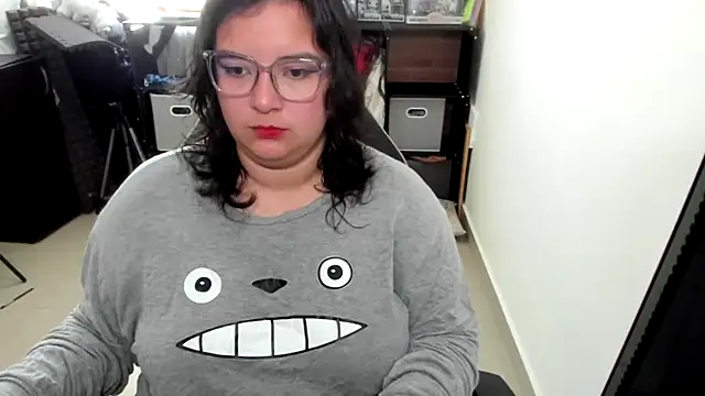 aika-dreams online show from November 8, 2025, 1:33 pm