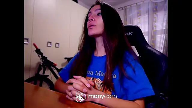 Snapshot of GodlyTheia chatting on February 3, 2025, 2:13 pm GodlyTheia online show from February 3, 2025, 2:13 pm