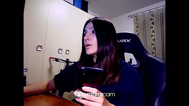 Snapshot of GodlyTheia chatting on March 16, 2025, 5:39 pm GodlyTheia online show from March 16, 2025, 5:39 pm