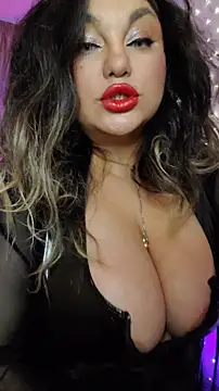 Larissa K online show from February 11, 2026, 5:29 pm