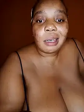 Lovelyboobs01 online show from February 3, 2025, 9:07 pm