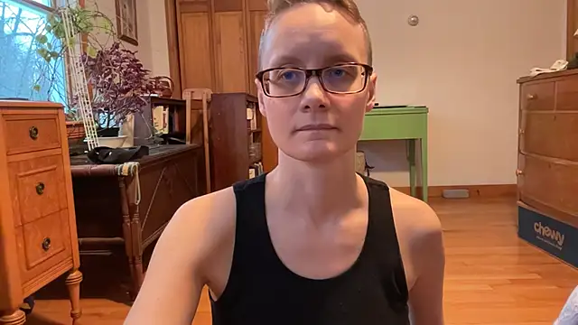 Snapshot of LeahWilde chatting on February 20, 2025, 10:15 pm LeahWilde online show from February 20, 2025, 10:15 pm