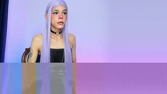 Varya Ferreira online show from October 27, 2025, 7:01 am