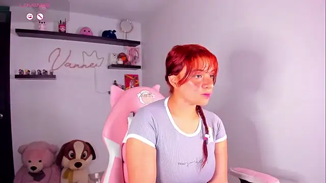 Vannessa  Shy online show from April 14, 2026, 10:27 pm