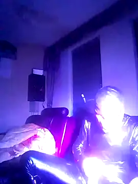 Crystalbitchx online show from September 17, 2025, 11:50 pm