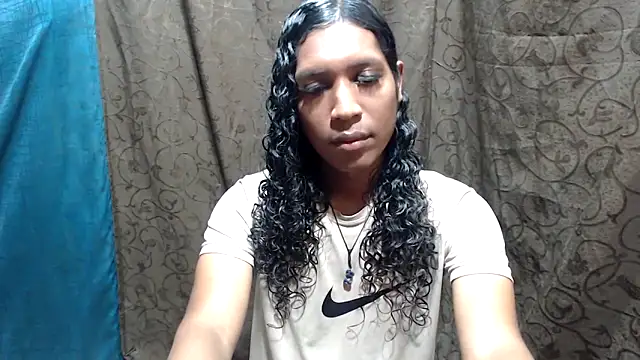 shairaStarr online show from October 18, 2025, 2:58 am