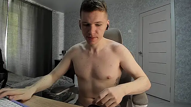 Snapshot of Bananas_dick chatting on April 20, 2026, 6:16 am Bananas dick online show from April 20, 2026, 6:16 am