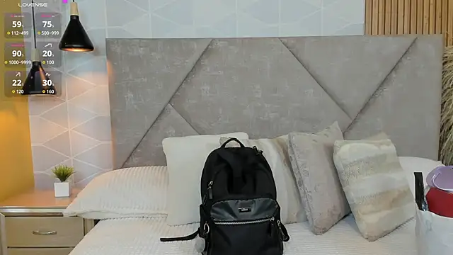 Sammy Fit  online show from October 21, 2025, 12:39 pm